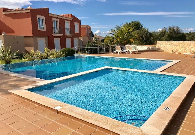 Apartamento em Lagoa - Casa Vale - Apartamento encantador com piscina no resort de golfe