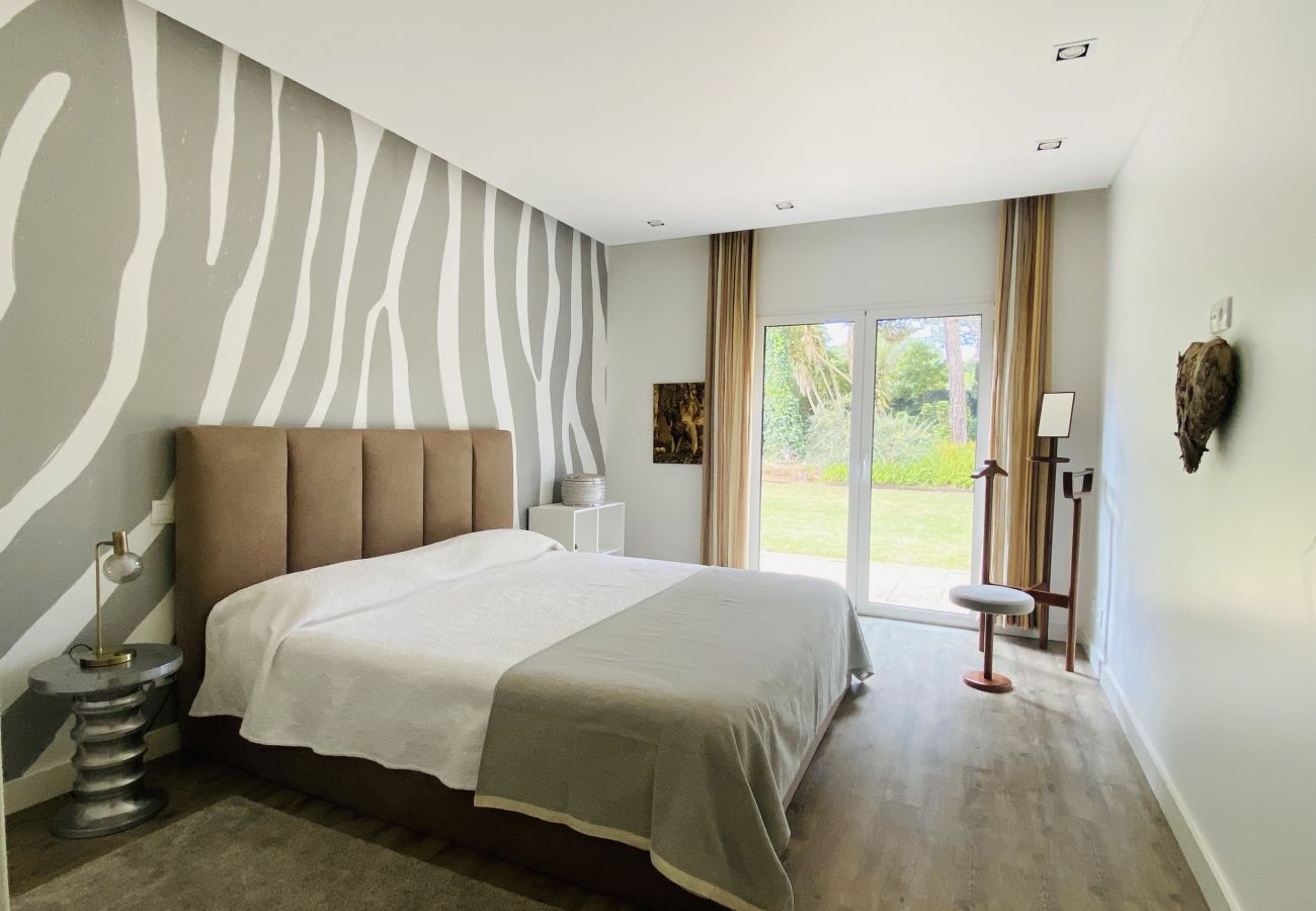 Villa em Cascais - Marinha Eden Villa