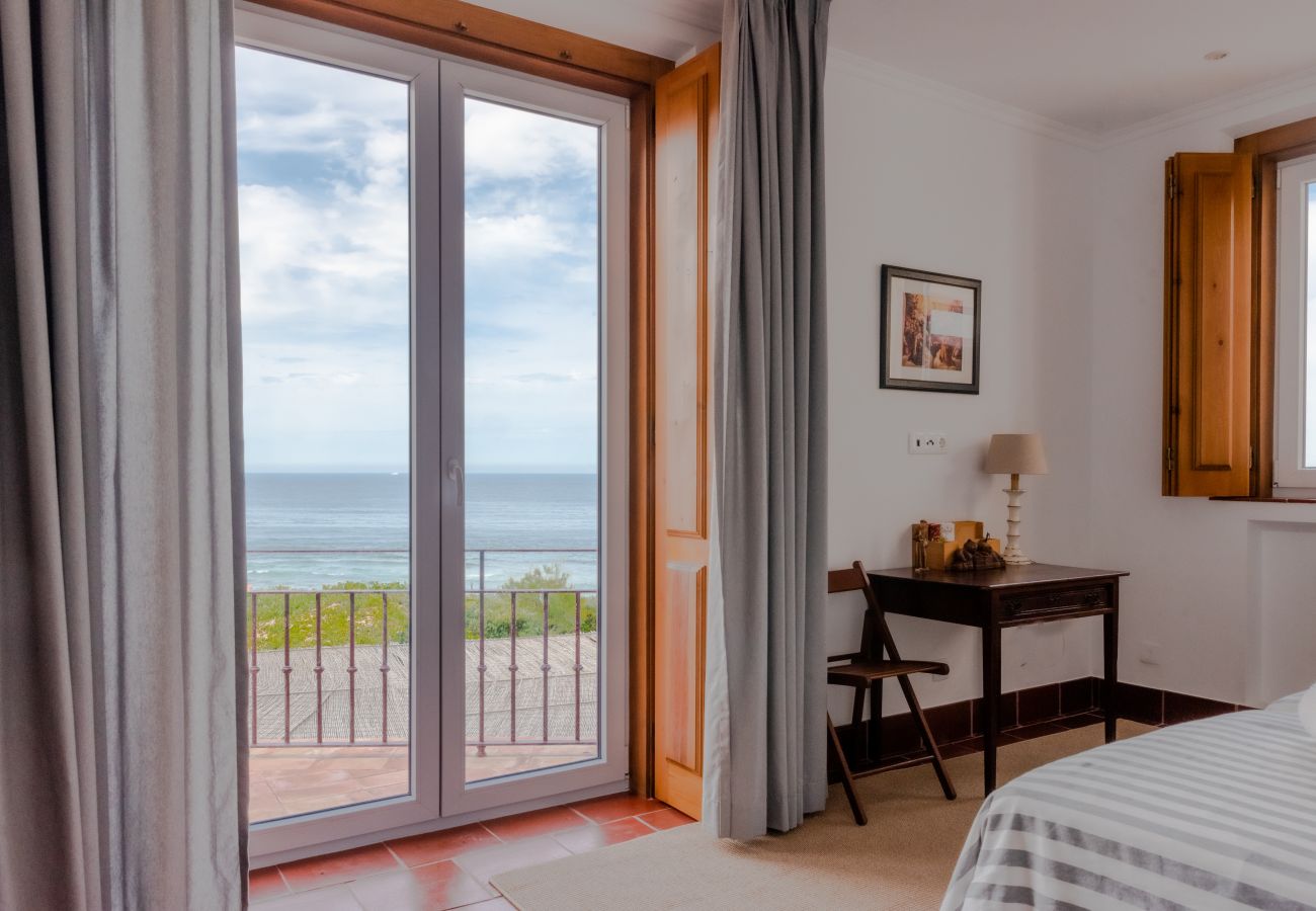 Villa em Sintra - Beachfront Recluse