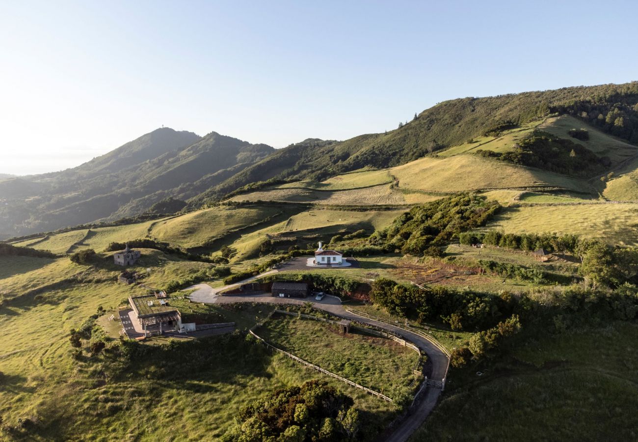 Villa em Santo Espírito - Azorian Paradise Villa