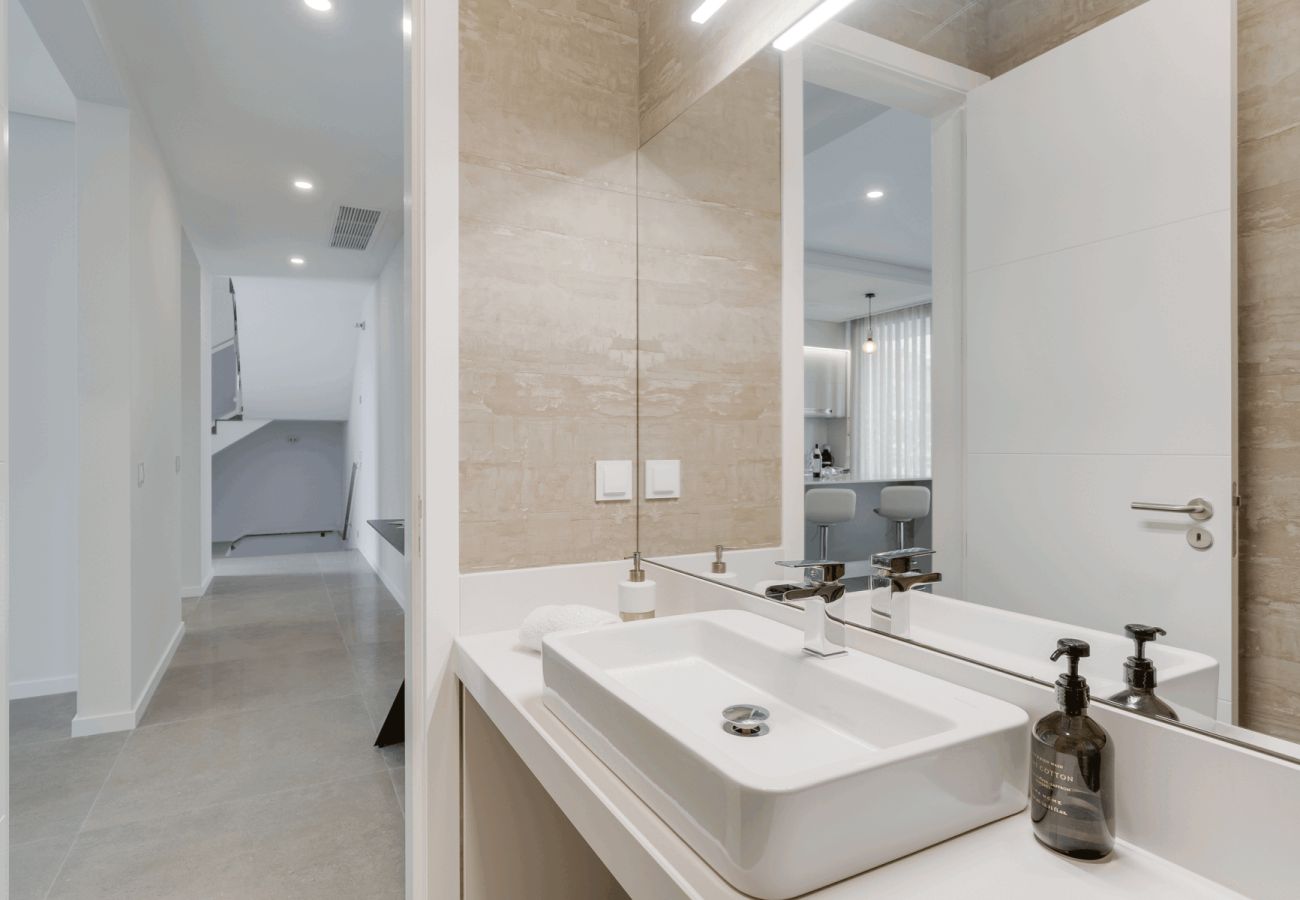 Villa em Arco da Calheta - Sunberry House