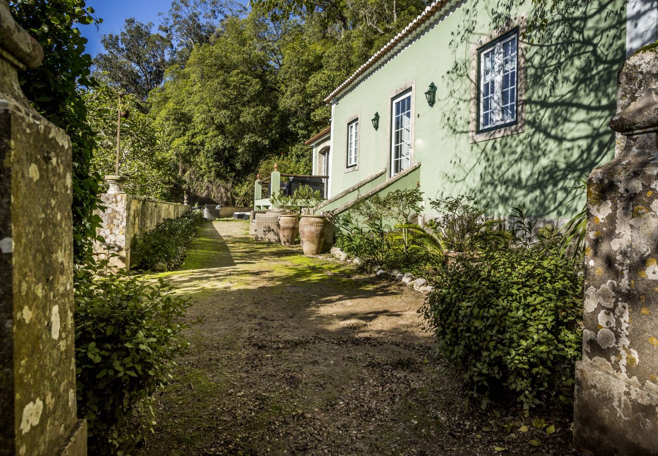 Villa in Sintra - Sintra Room With a View