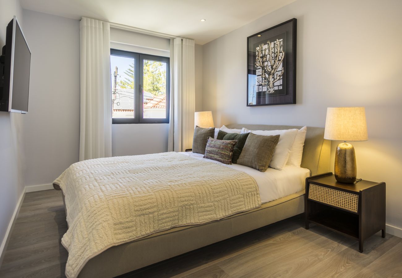 Terraced House in Lisbon - Restelo Boutique Retreat