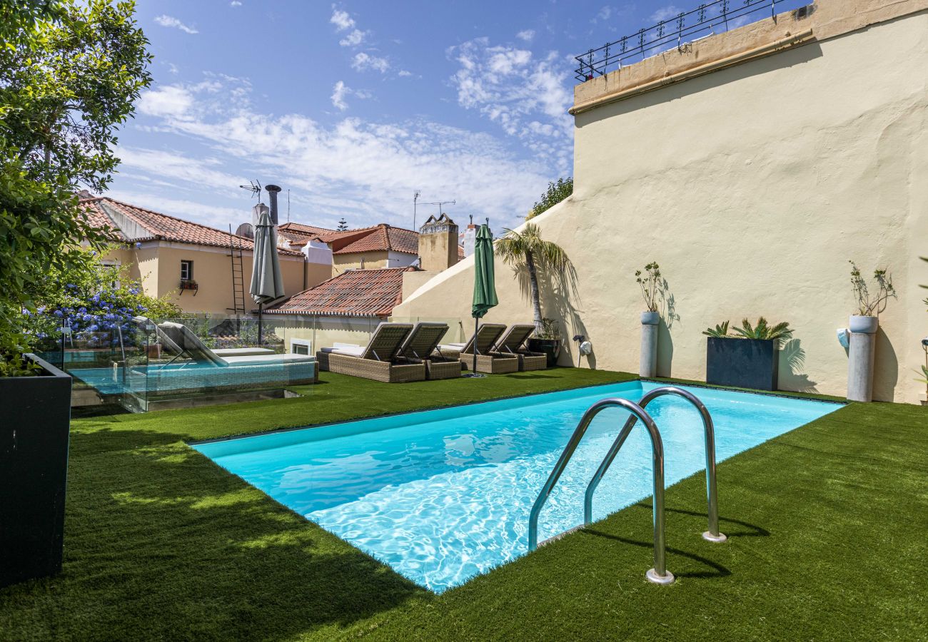Terraced House in Lisbon - Lisbon Palace