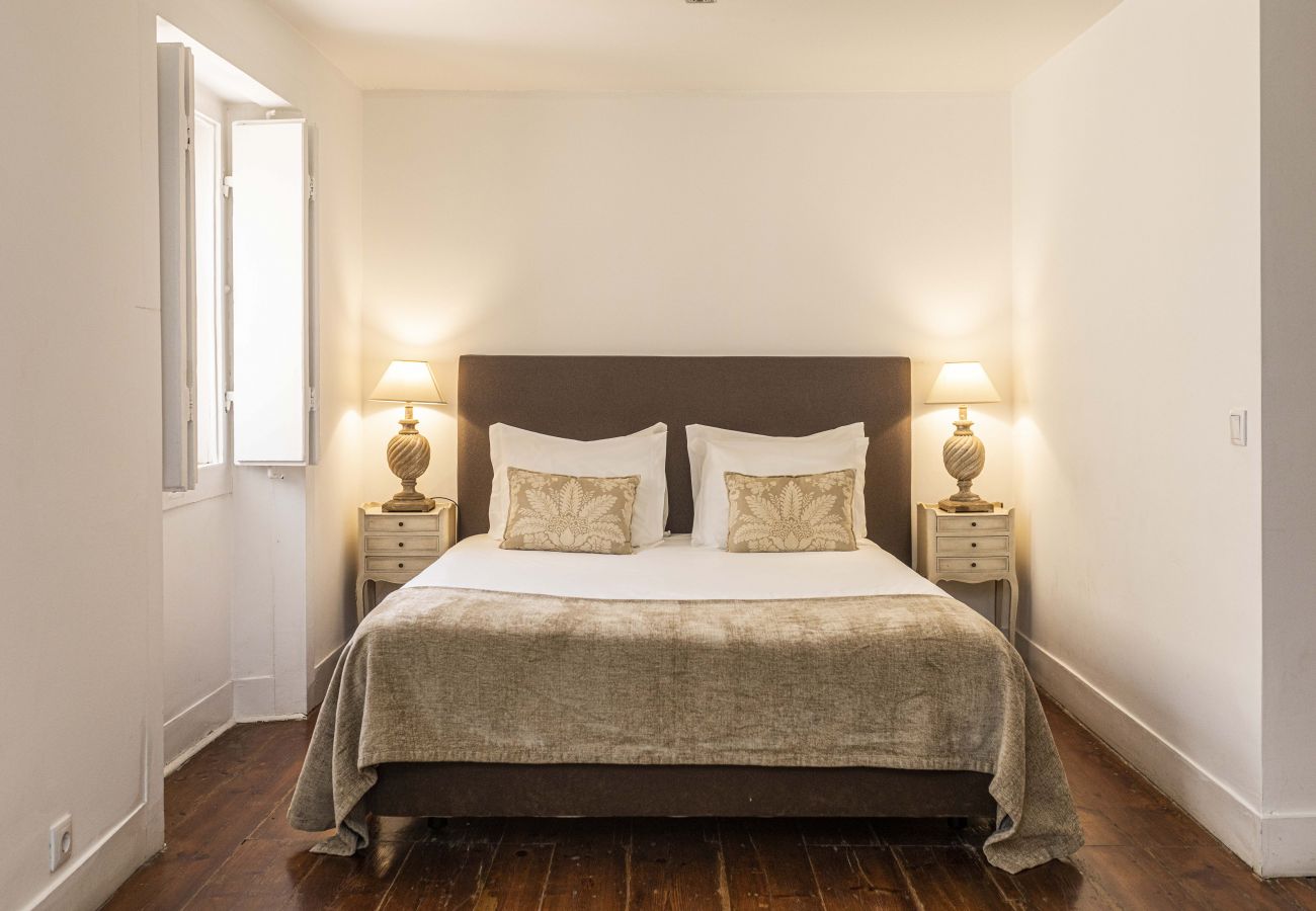 Terraced House in Lisbon - Lisbon Palace