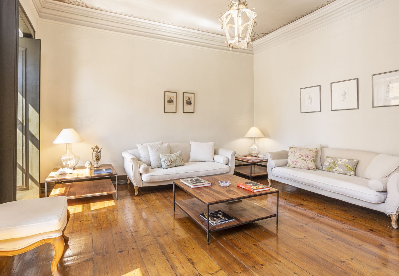 Terraced House in Lisbon - Lisbon Palace