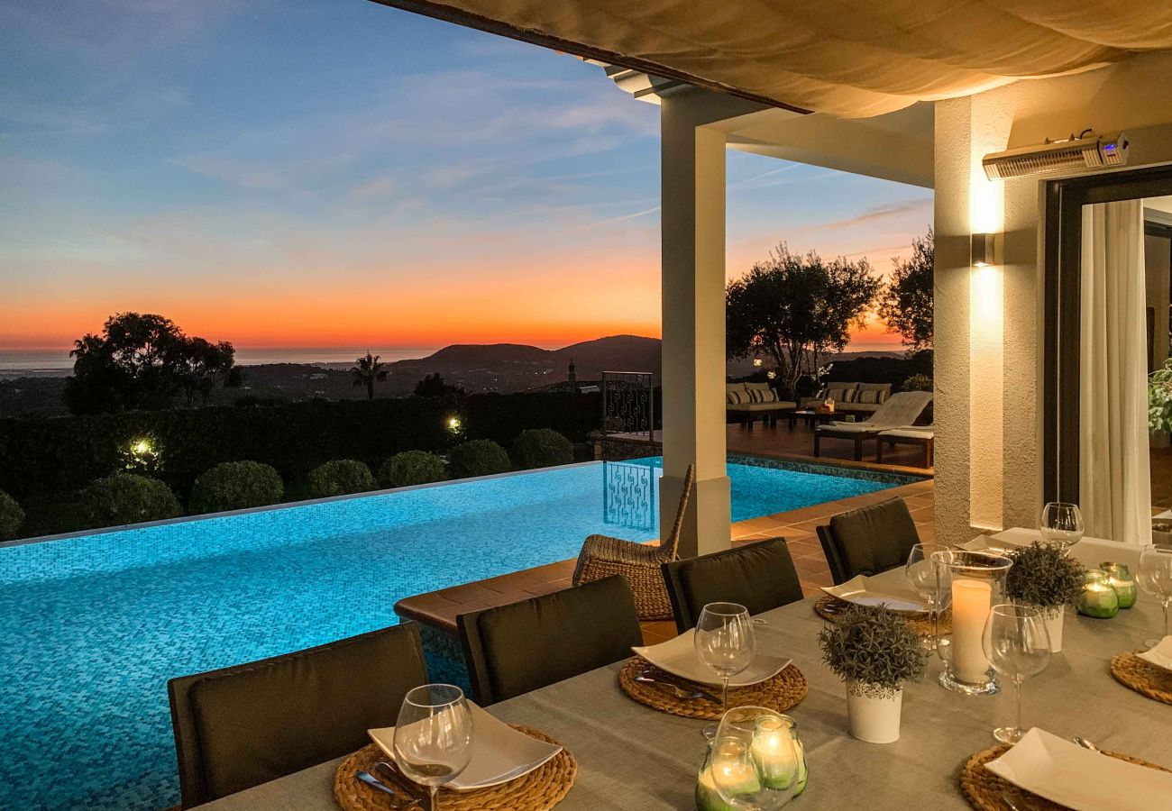 Villa in Santa Bárbara de Nexe - Villa Leonidas - Luxury villa with the best views!