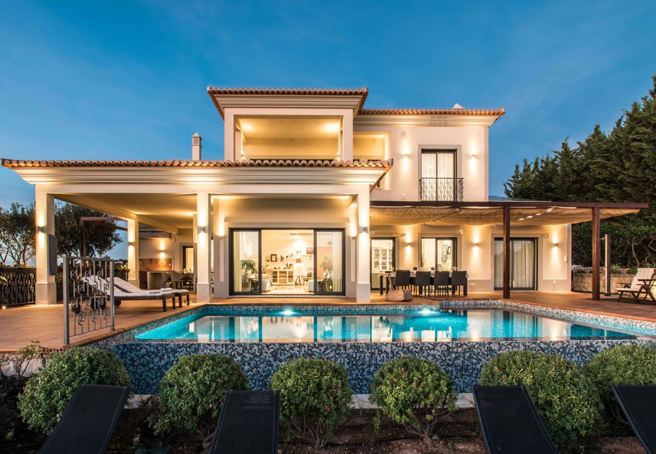 Villa in Santa Bárbara de Nexe - Villa Leonidas - Luxury villa with the best views!