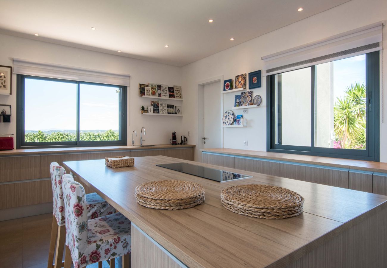 Villa in Santa Bárbara de Nexe - Villa Leonidas - Luxury villa with the best views!
