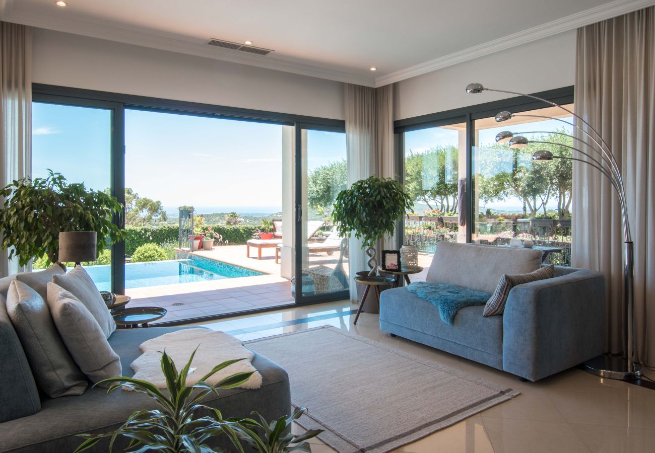 Villa in Santa Bárbara de Nexe - Villa Leonidas - Luxury villa with the best views!