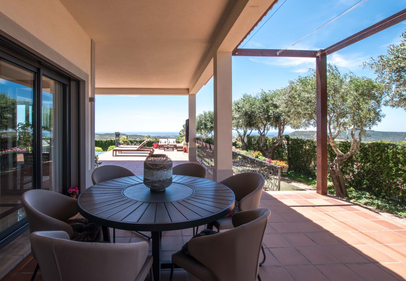 Villa in Santa Bárbara de Nexe - Villa Leonidas - Luxury villa with the best views!