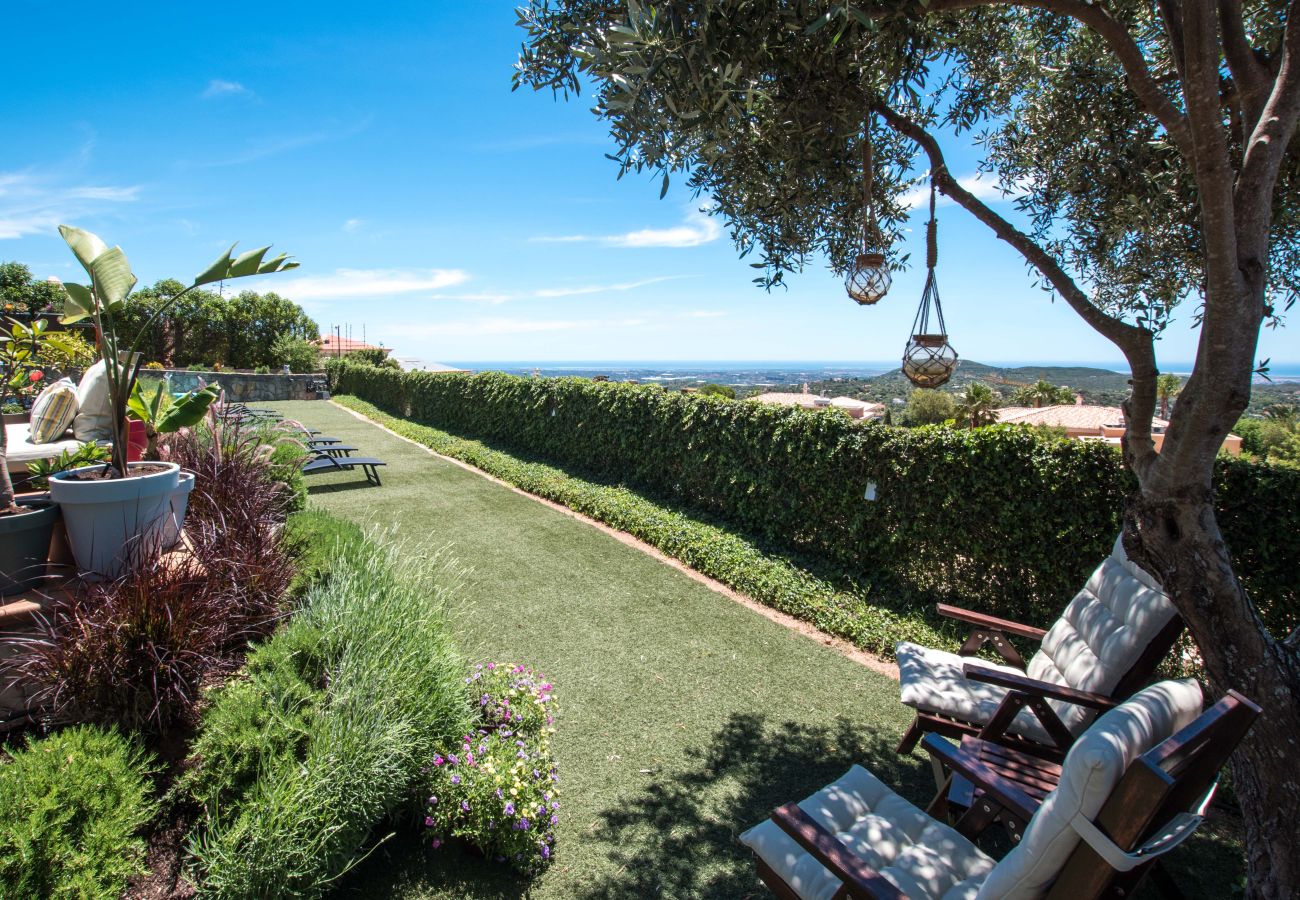 Villa in Santa Bárbara de Nexe - Villa Leonidas - Luxury villa with the best views!