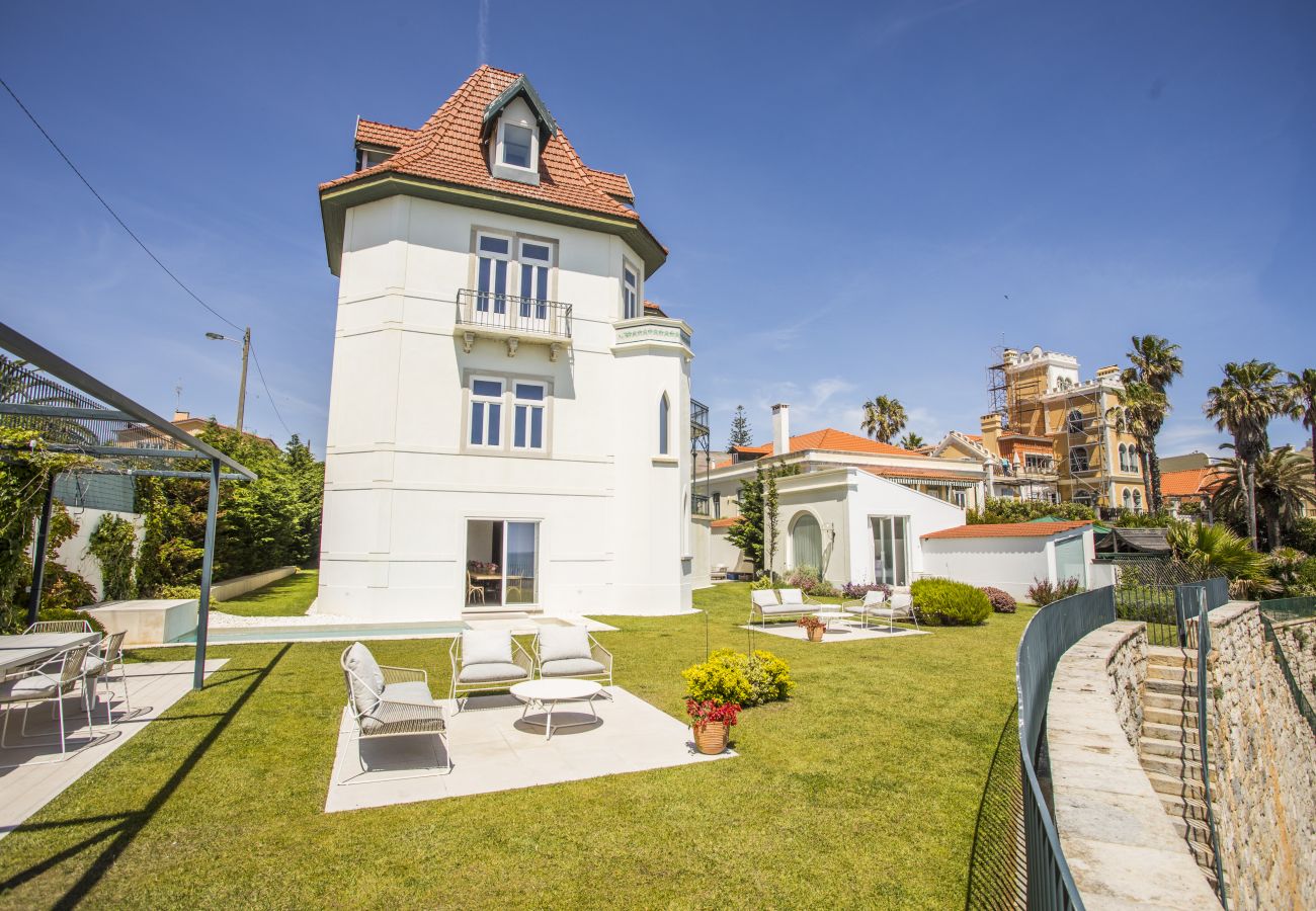 Villa in Estoril - Seaview Castle
