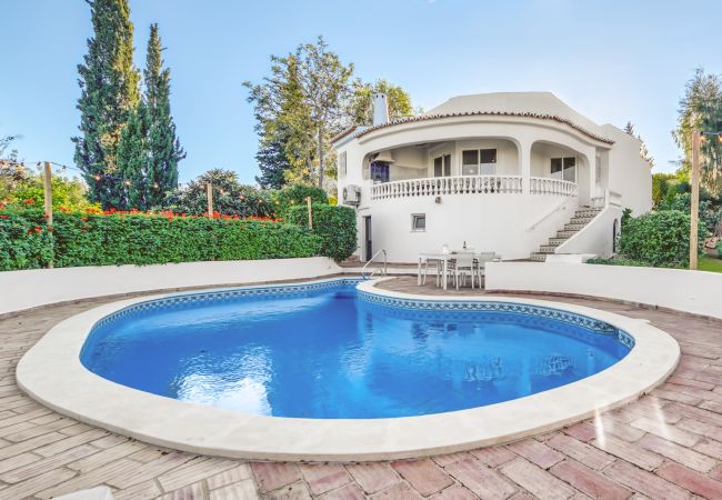 Villa in Carvoeiro - Casa das Bagas - Charming Villa with Private Pool Near Carvoeiro!