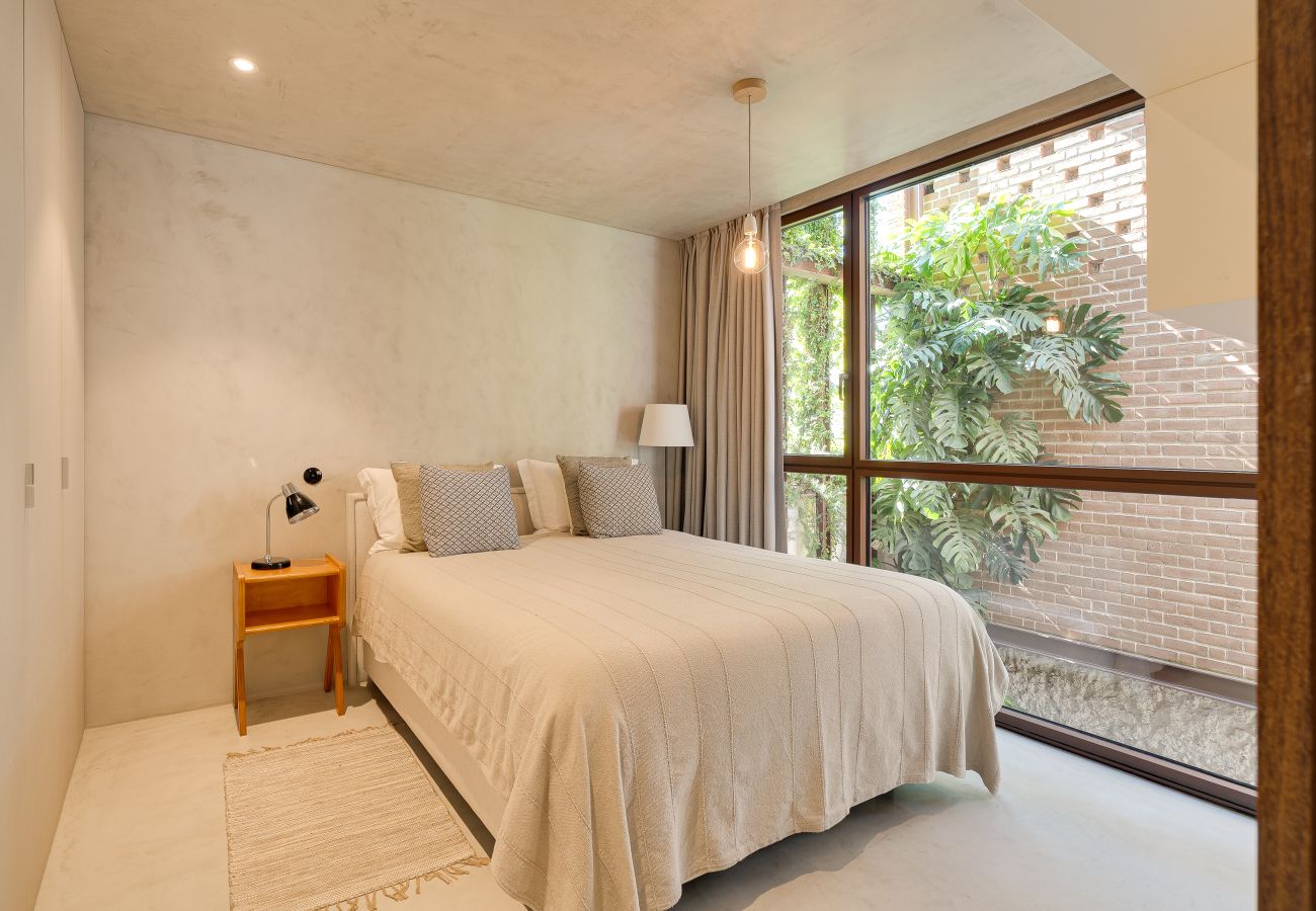 Villa in Lisbon - A Skyline Urban Villa