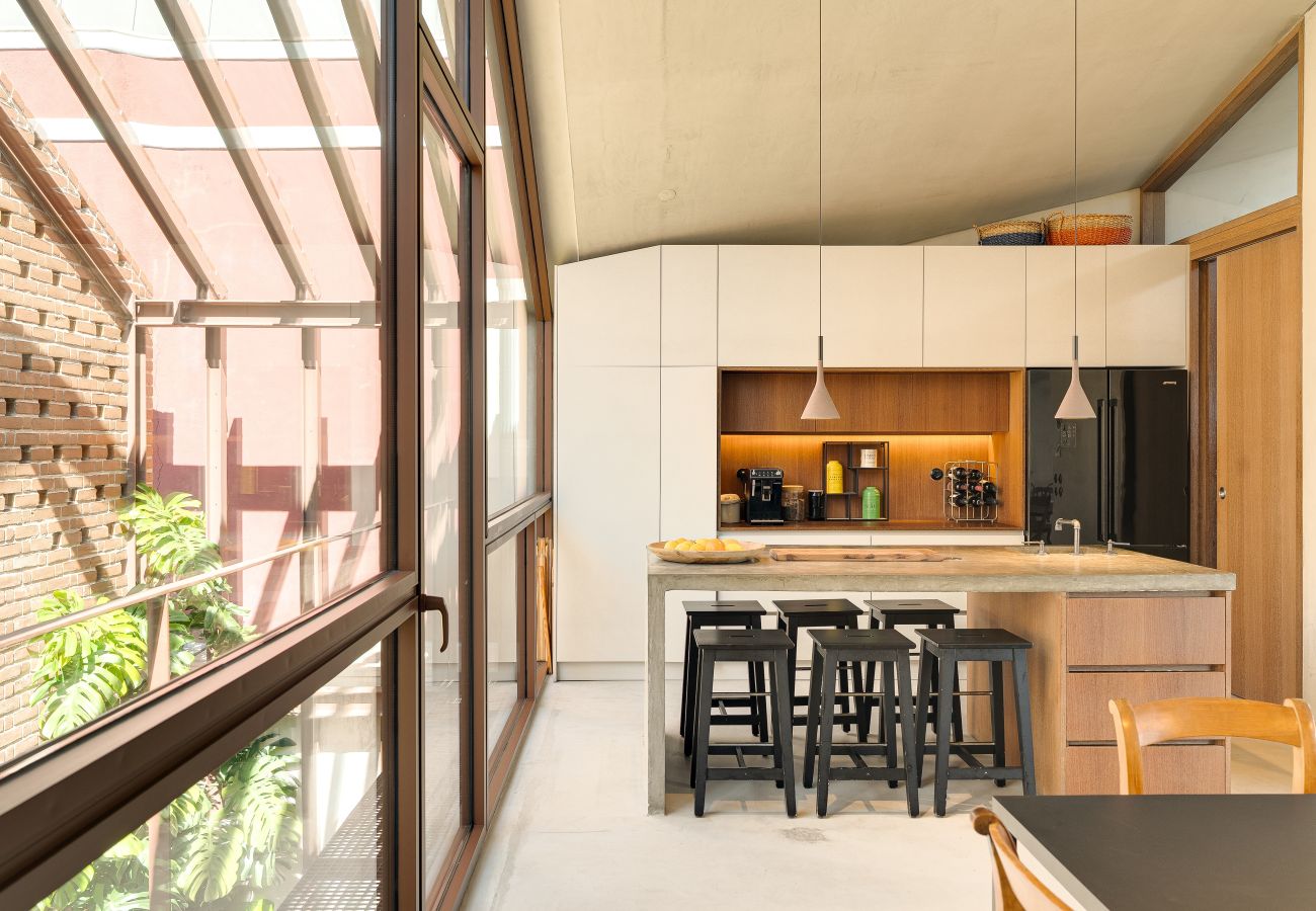 Villa in Lisbon - A Skyline Urban Villa