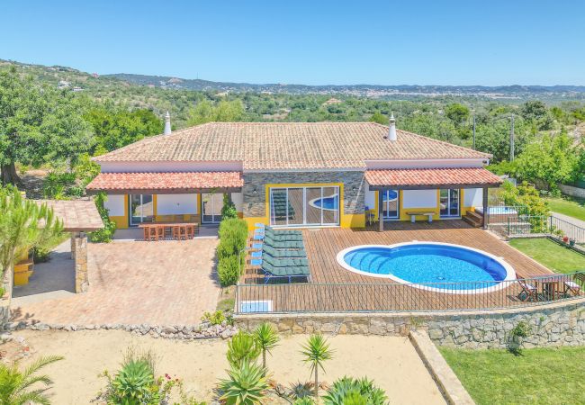 Villa in São Brás de Alportel - Casa Alto de Santo Antonio - 3 bedroom villa with great views!