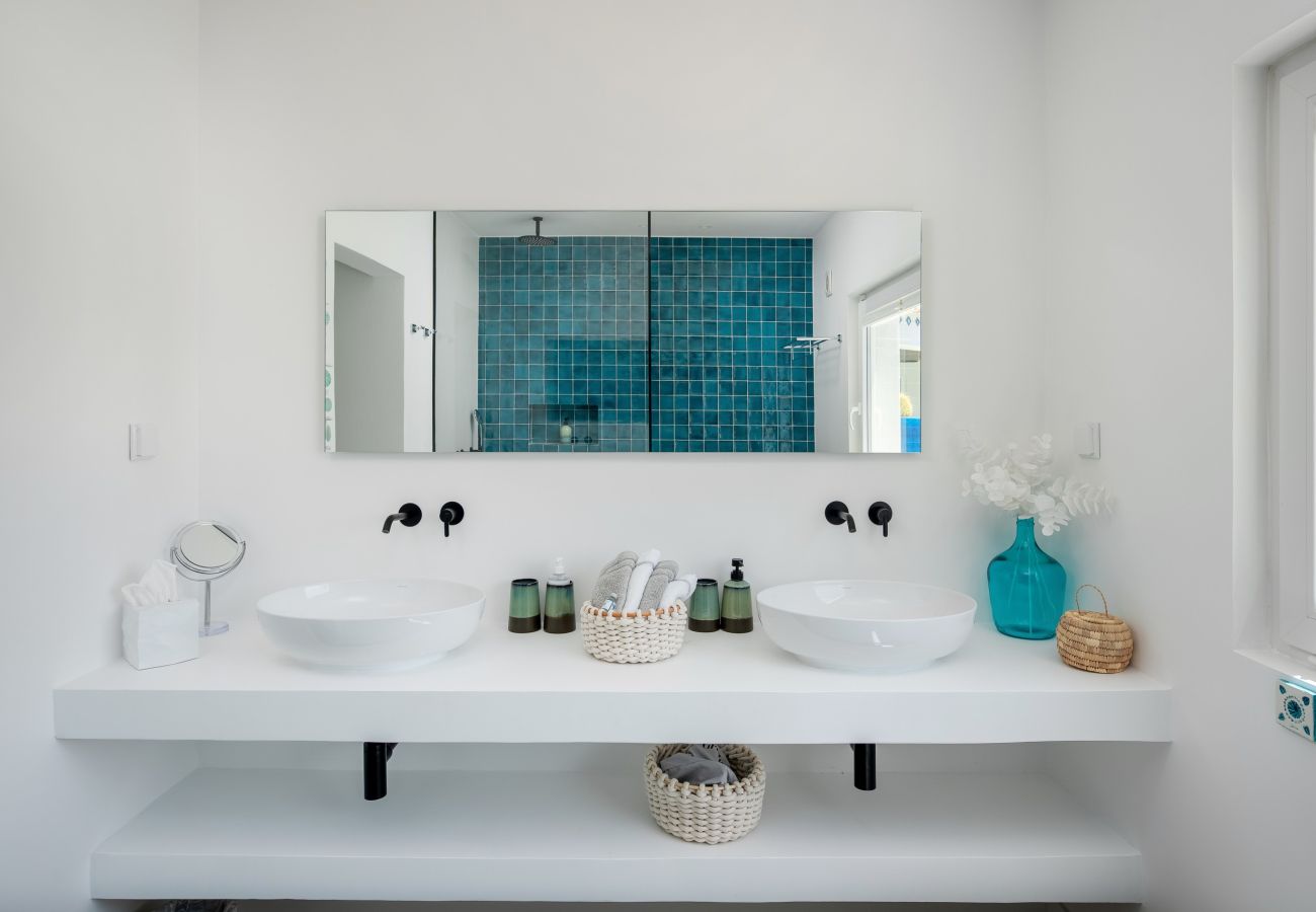 Villa in Carvoeiro - Villa Miramar - luxury at the Carvoeiro cliffs