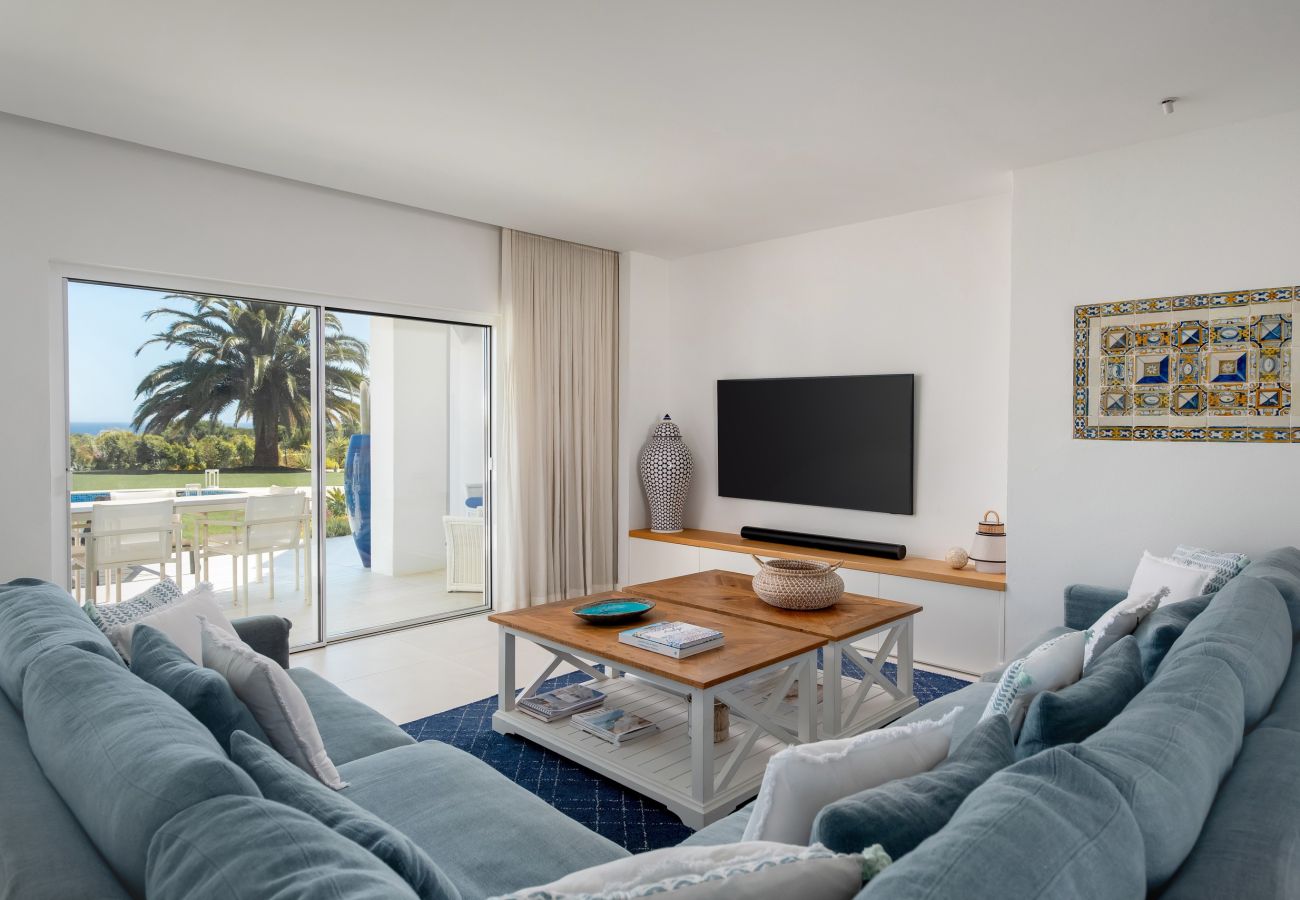 Villa in Carvoeiro - Villa Miramar - luxury at the Carvoeiro cliffs