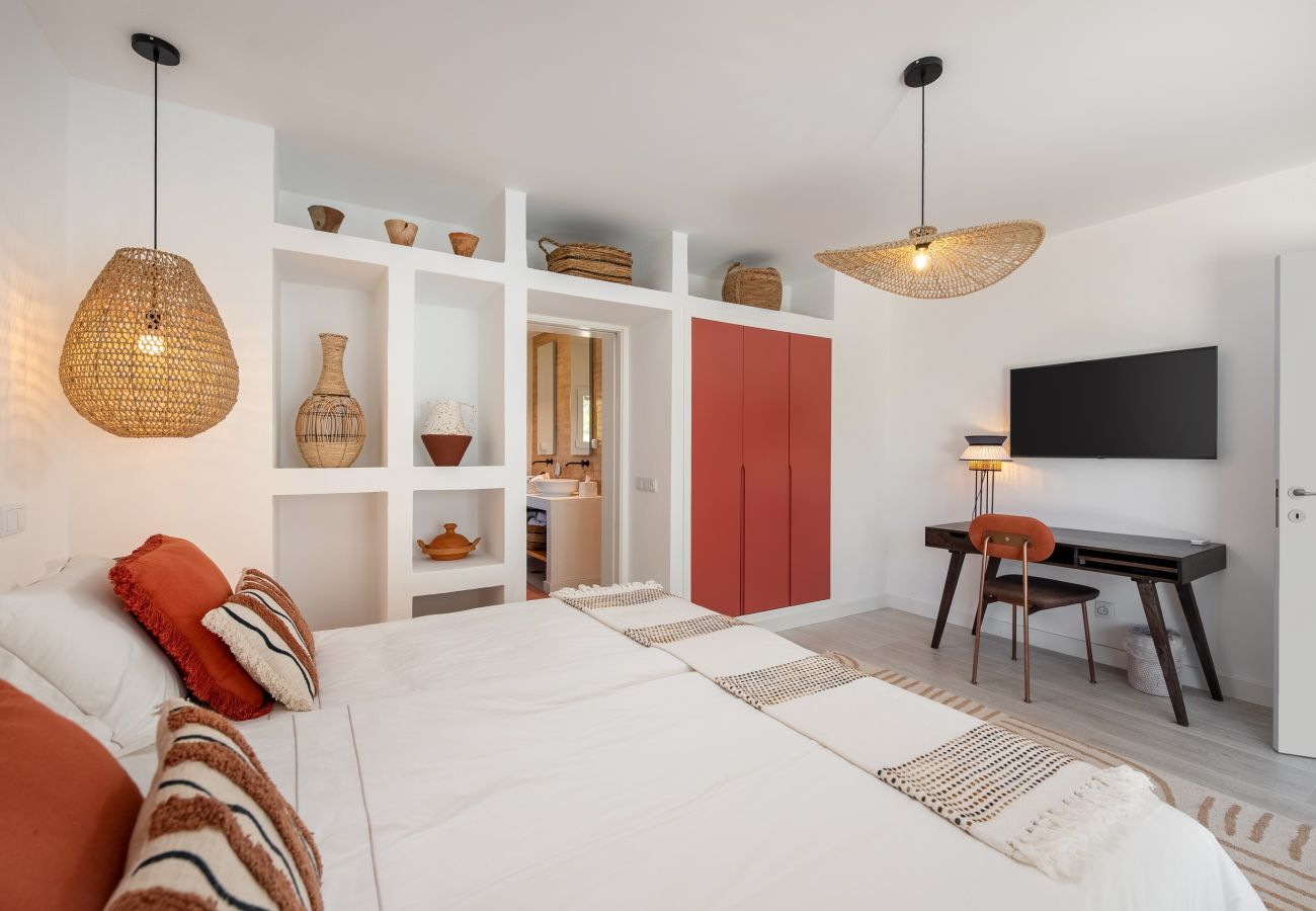 Villa in Carvoeiro - Villa Miramar - luxury at the Carvoeiro cliffs