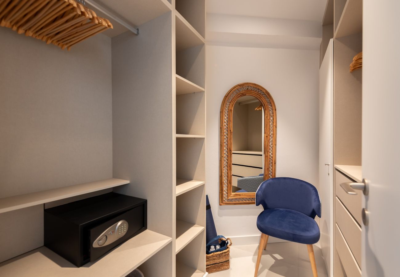 Villa in Carvoeiro - Villa Miramar - luxury at the Carvoeiro cliffs