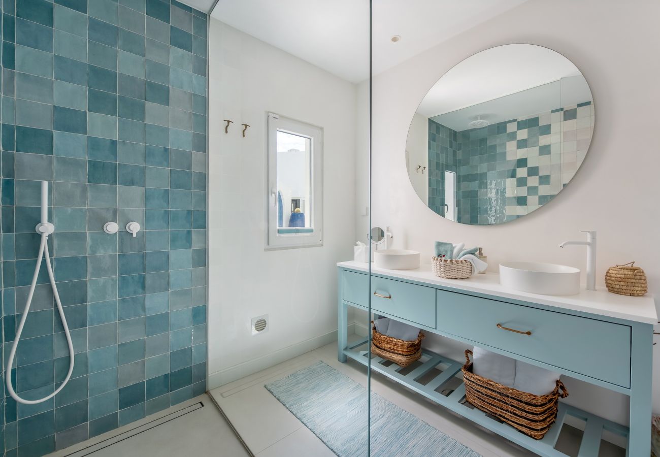 Villa in Carvoeiro - Villa Miramar - luxury at the Carvoeiro cliffs