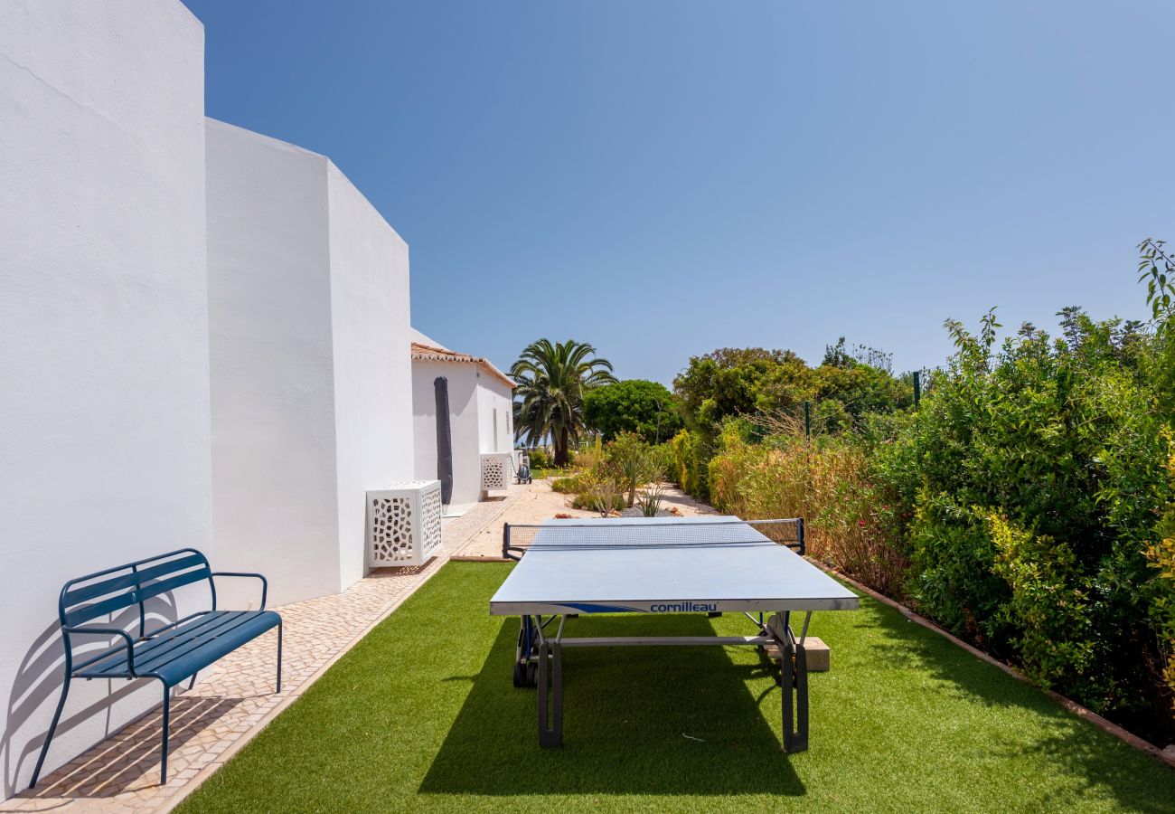 Villa in Carvoeiro - Villa Miramar - luxury at the Carvoeiro cliffs
