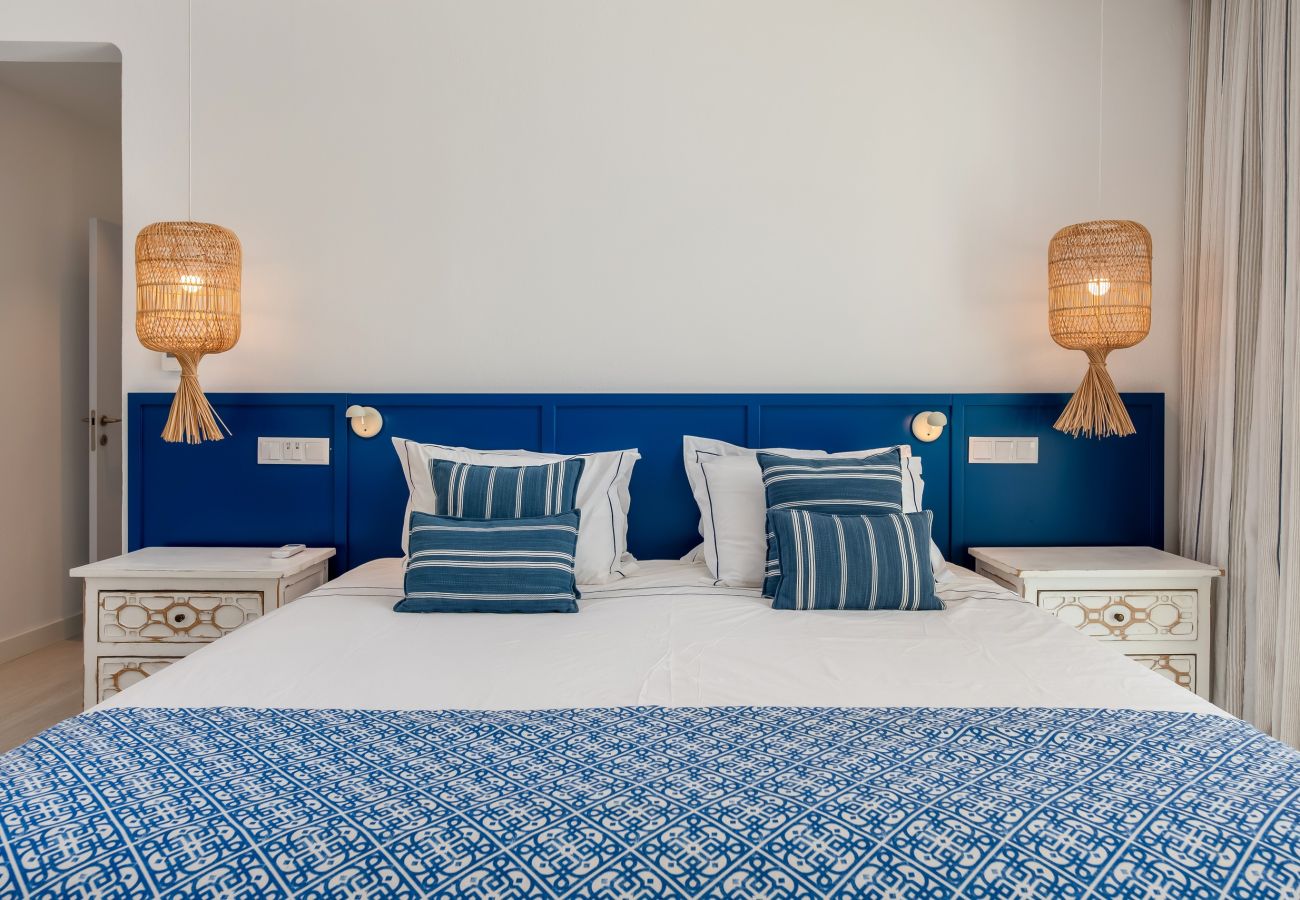 Villa in Carvoeiro - Villa Miramar - luxury at the Carvoeiro cliffs