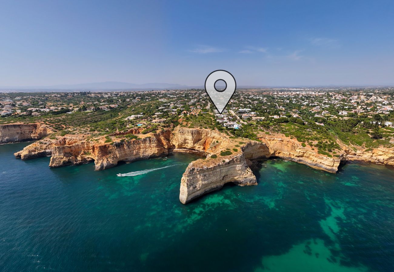 Villa in Carvoeiro - Villa Miramar - luxury at the Carvoeiro cliffs